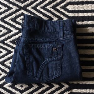 Joe's dark denim cropped jeans/ pants.